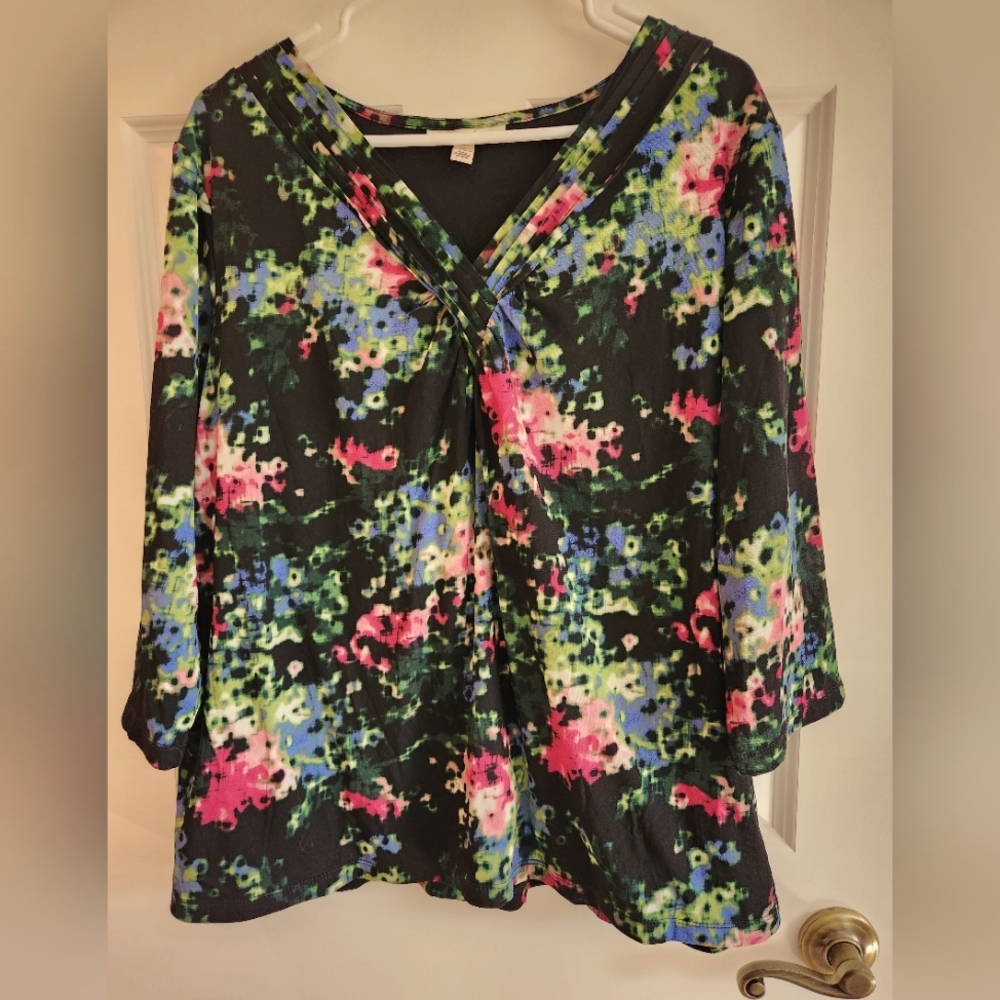 JM Collection lined floral shirt Women's Size 2X Black